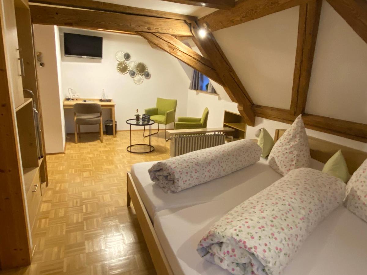 Gasthof - Pension - Adler 바일러-지머베르크 외부 사진