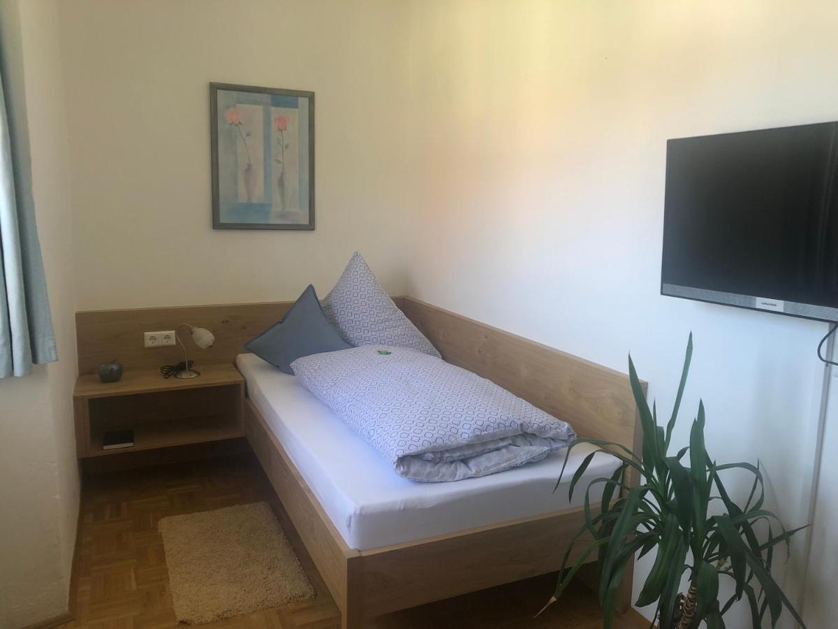Gasthof - Pension - Adler 바일러-지머베르크 외부 사진